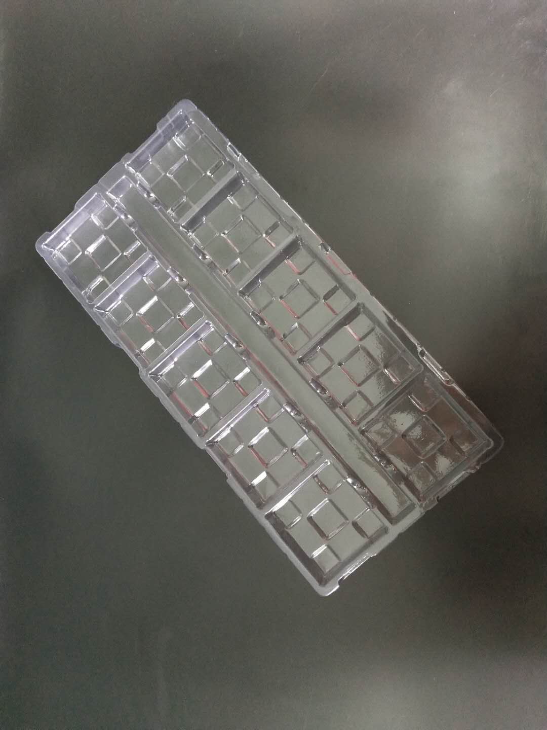 五金电子吸塑托盘